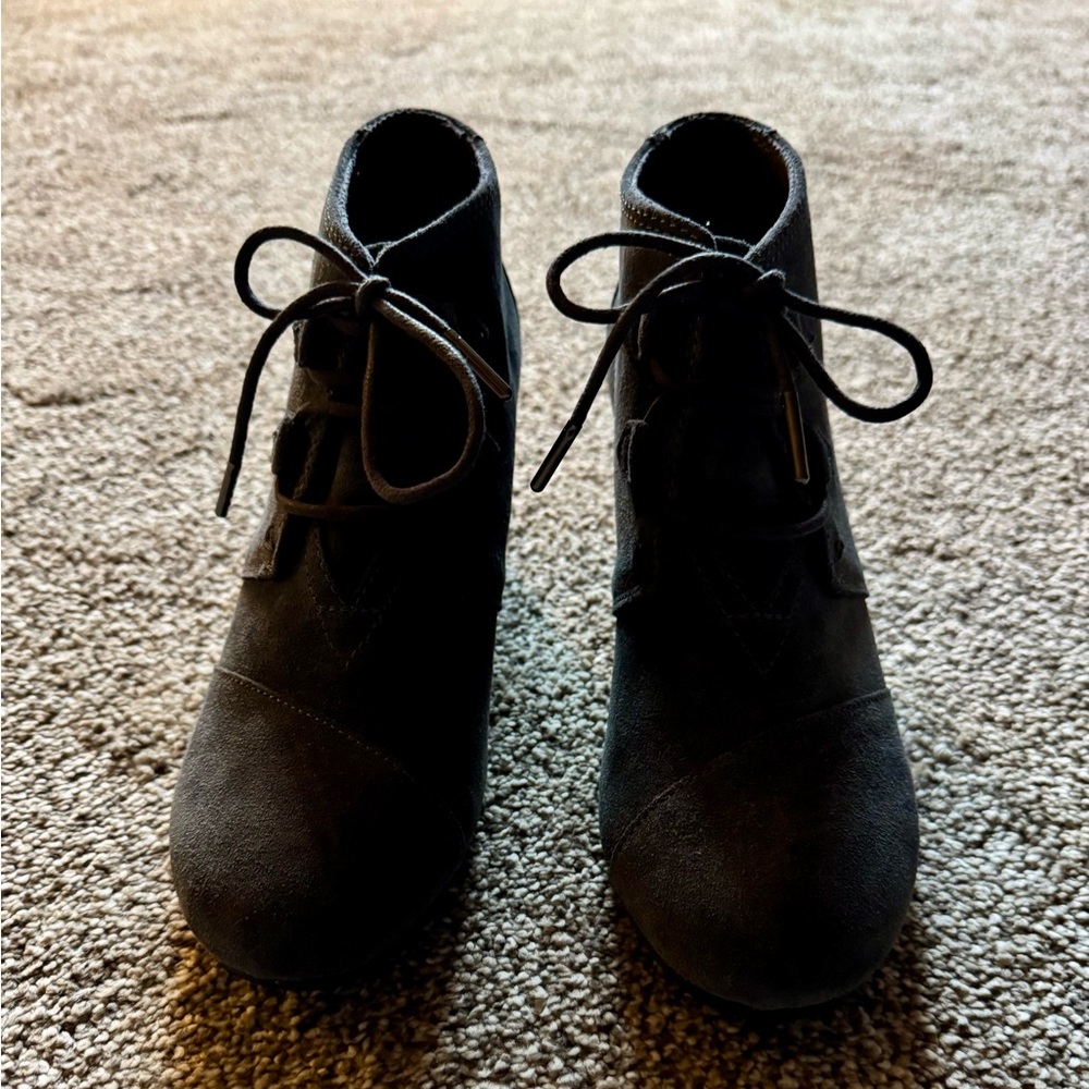 Toms Dark Grey Suede Women's Ankle Boots